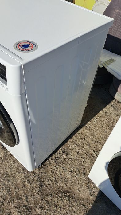 Нова инверторна смарт пералня LG 9 кг