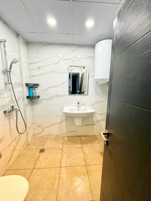 Дава се под наем Четиристаен апартамент в Асеновград - 116 кв.м за 382.5 € - Снимка #5