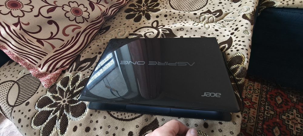 Ноутбук aspire one AO756