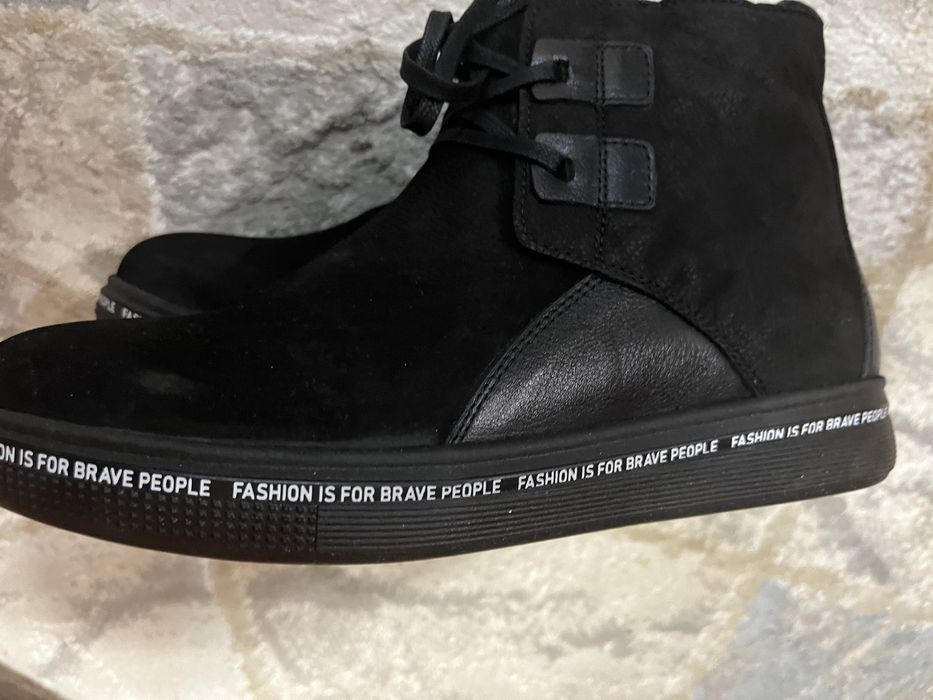 срочно продам обувь