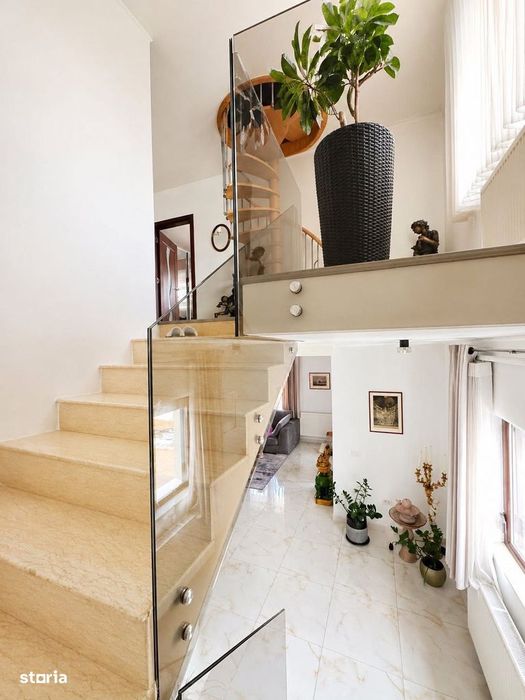 DE VANZARE  Casa P+1+M  220 mp utili  Navodari  Str Muzicii