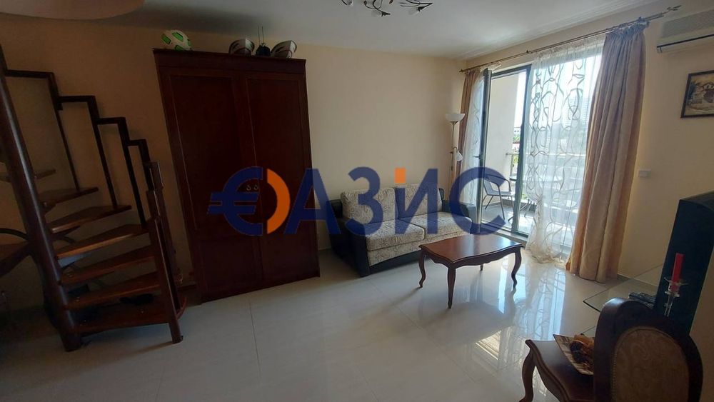 Продава се Двустаен апартамент в к.к. Слънчев бряг - 96 кв.м за 823 €/кв.м - Снимка #6