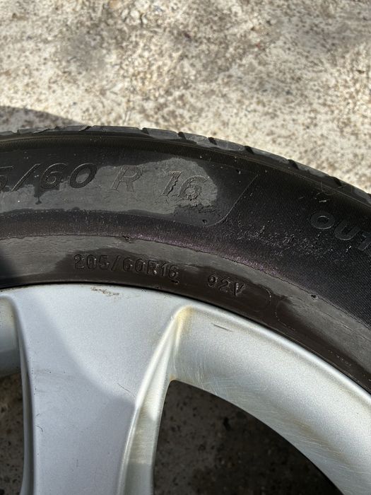 Лети джанти Mercedes 5x112 с гуми Michelin 205/60 R16