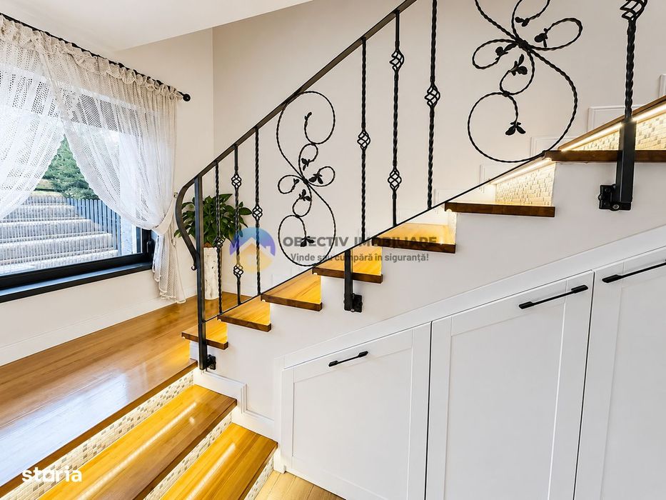 Casa tip duplex de vanzare – zona Fermelor , Piatra Neamt gata de mu