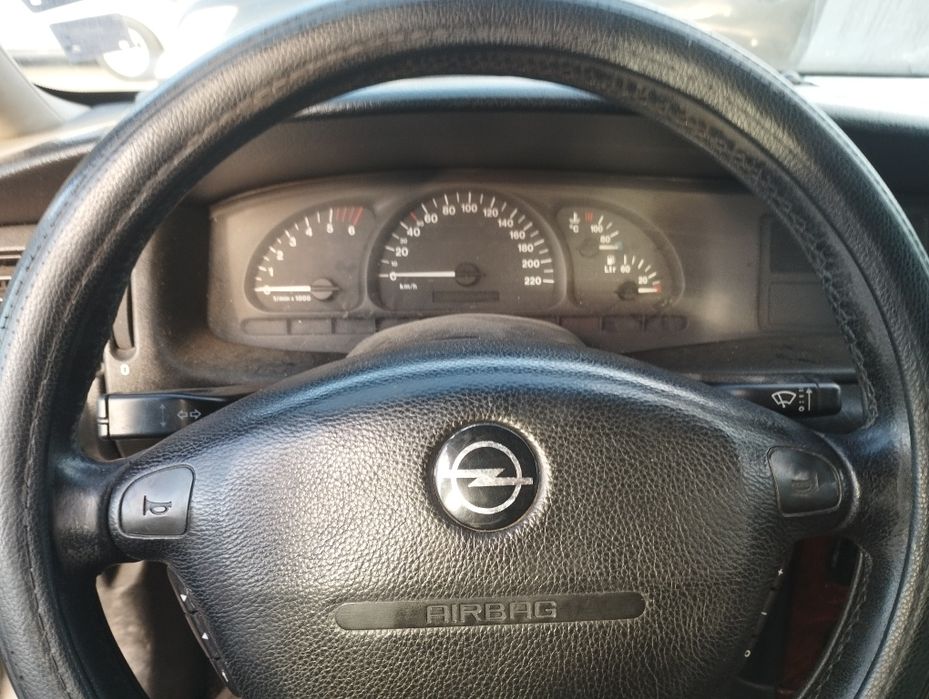 Опел Вектра Б 2.0д На части на части на части на части