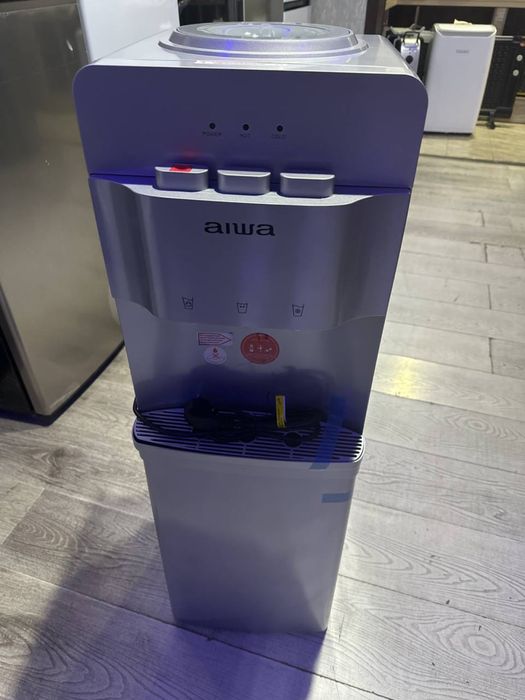 Кулер с стильном дизайном Aiwa