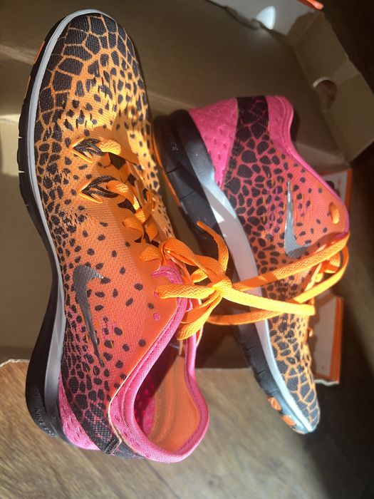 Новые 35 р, 22.5 см, найк