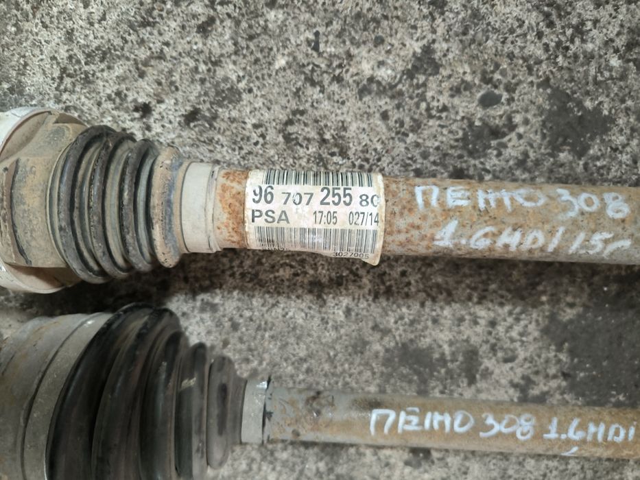 Полуоски за Пежо/Peugeot 308 T9 1.6Hdi 115кс.