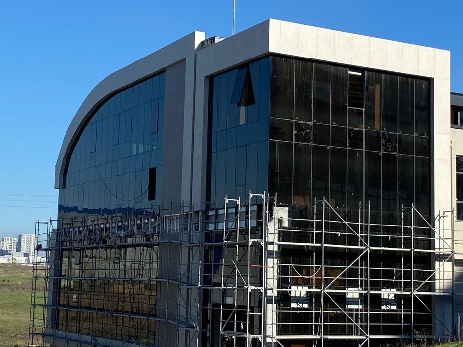 Фасадно-монтажные работы