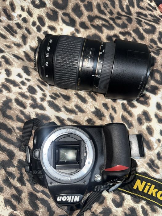 Nikon D3100 + Tamron 70-300mm