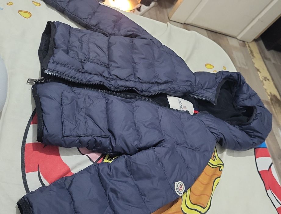 Geaca moncler originala 4 ani din puf