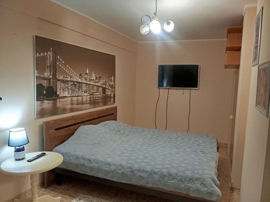 Салам две квартиры срочно,в районе стрелки