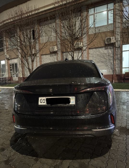 Сухой аренда hongqi eqm5 suxoy kunlik oylik ijara honji