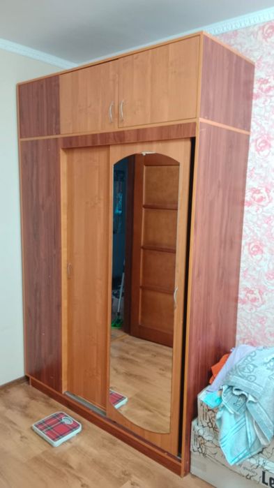 Продам шкаф в хорошем состоянии