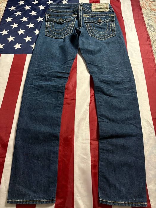 Джинсы True Religion