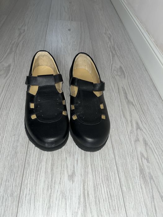 Продам сандали специальные (летные)!