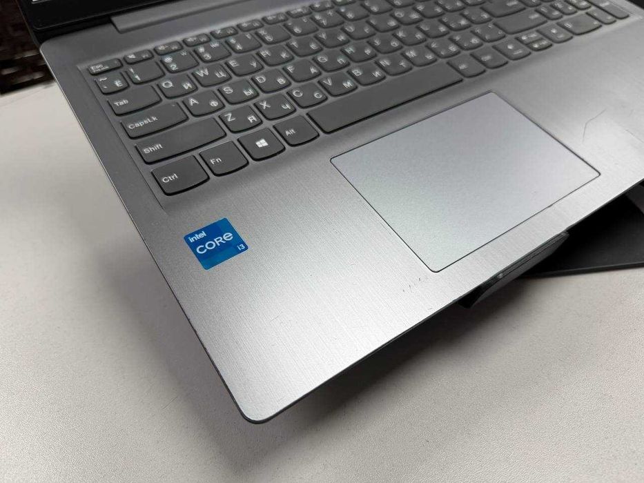 LENOVO ideapad 3 Core i3-11*ОЗУ 8*SSD 256*Для работы