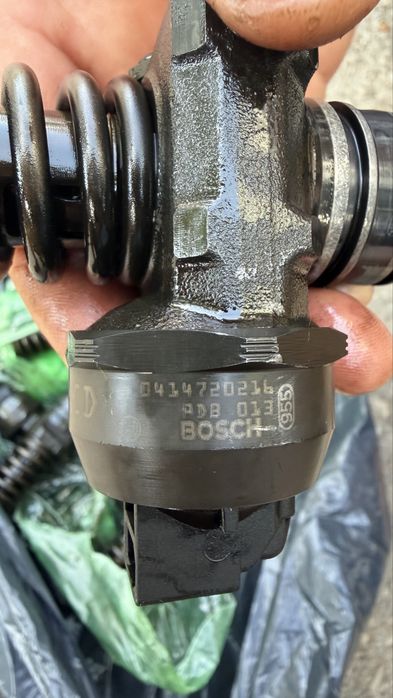 Дюзи от пасат 1.9 TDI 131 коня BOSCH