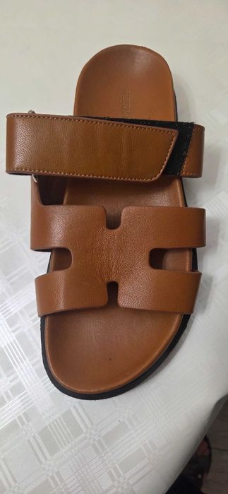 Продам летние шлепки Hermes