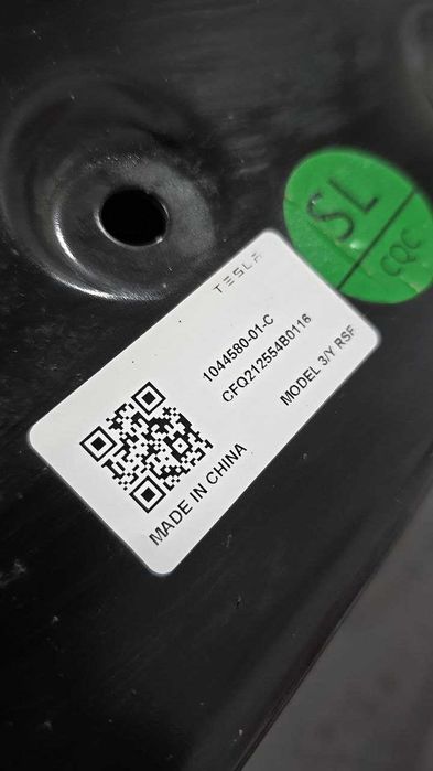 Punte spate NOUA 1044580-01-C Tesla Model Y (5YJY) / Model 3 (5YJ3)