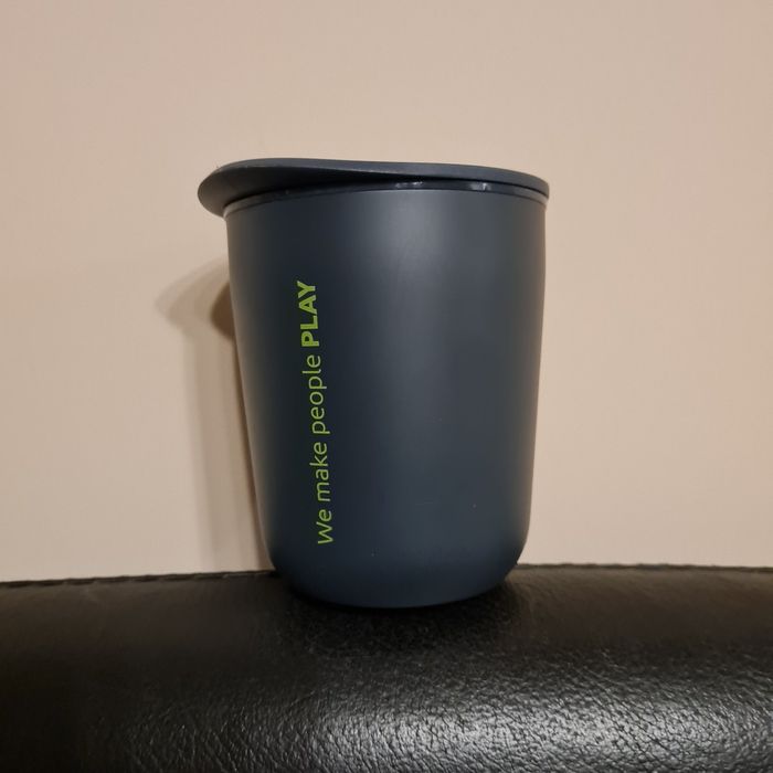 Чаша  за  всичко