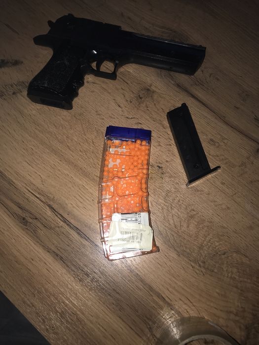 Продаю пестолет