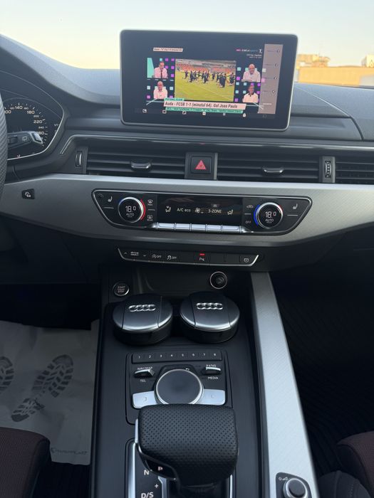 Audi A4 Limuzina Stare foarte buna
