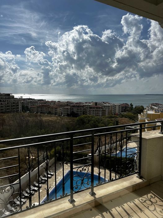 Продава се Тристаен апартамент в Свети Влас - 118 кв.м за 3390 €/кв.м - Снимка #9