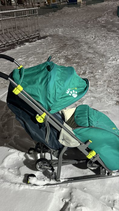 Зимние санки коляска