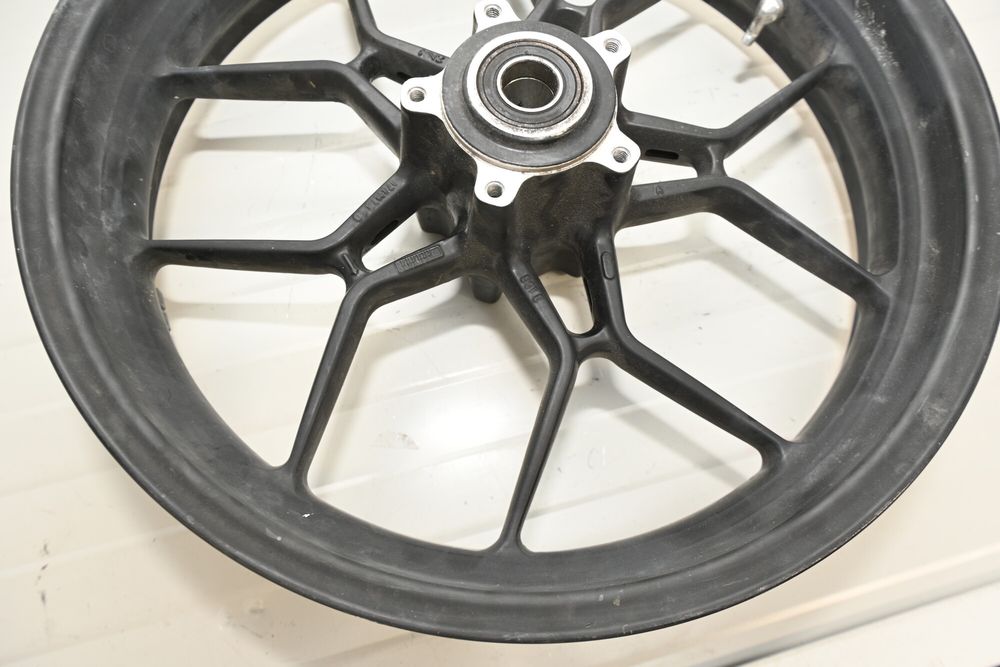 MV Agusta Brutale 675 2012 Janta fata roata