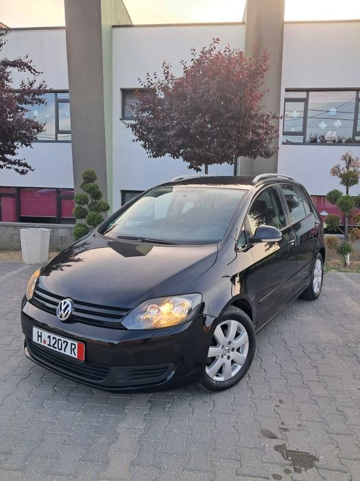 VOLKSWAGEN Golf Plus 2010 — imagine 3