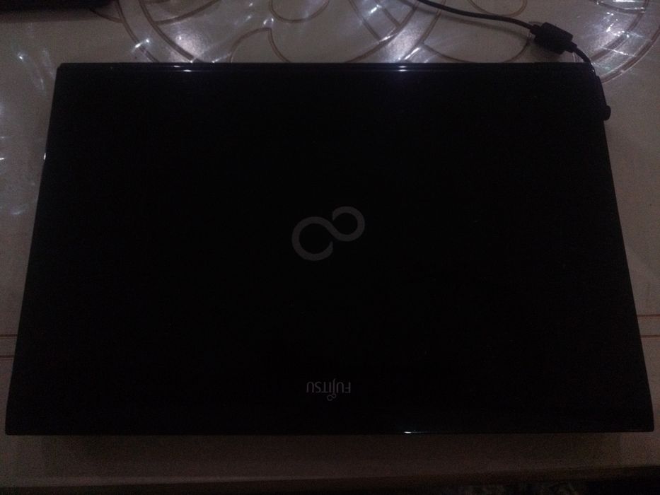 Продам ноутбук Fujitsu