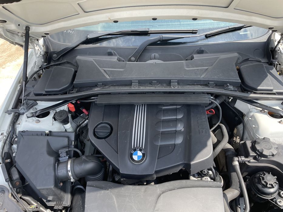Dezmembrez BMW 320D e92 FaceLift 184CP M-Pachet