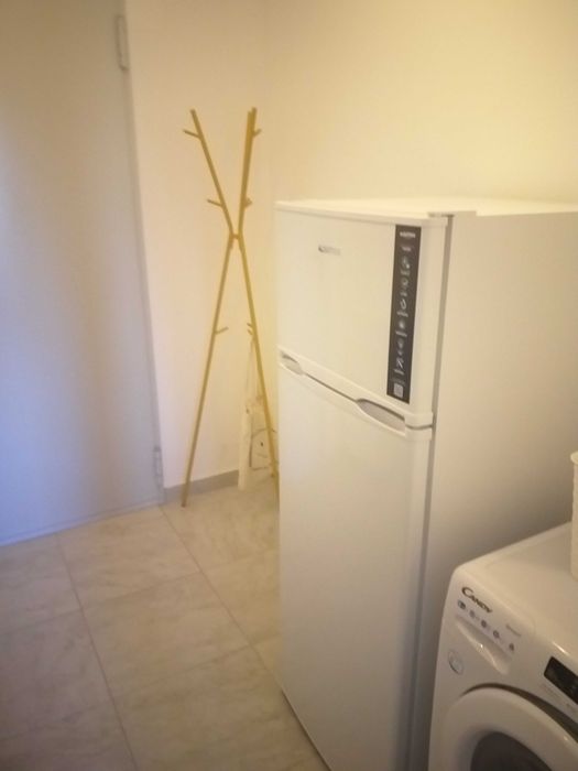 Inchiriez garsonieră