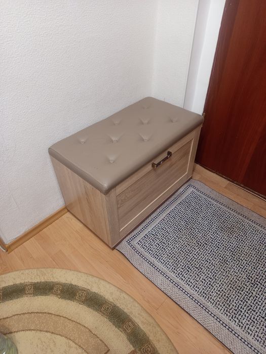 Продам пуфик+шкаф