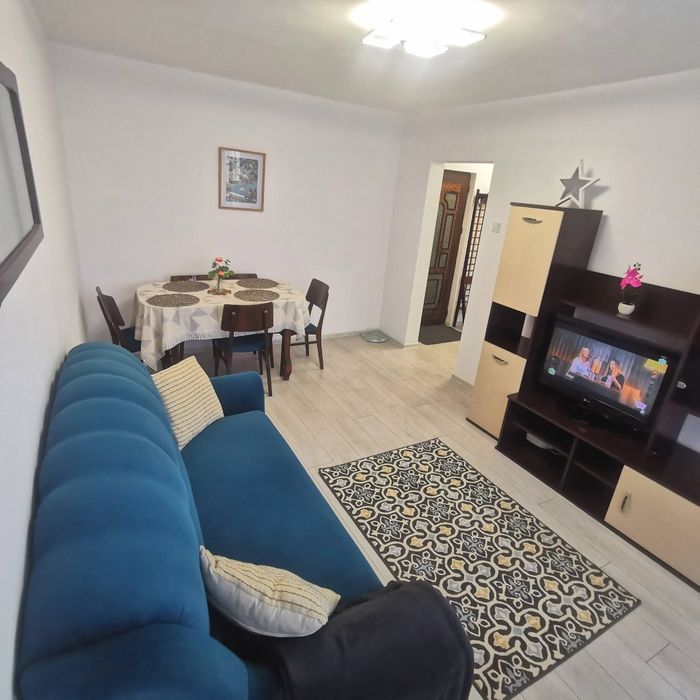 Inchiriez Apartment 3 Camere