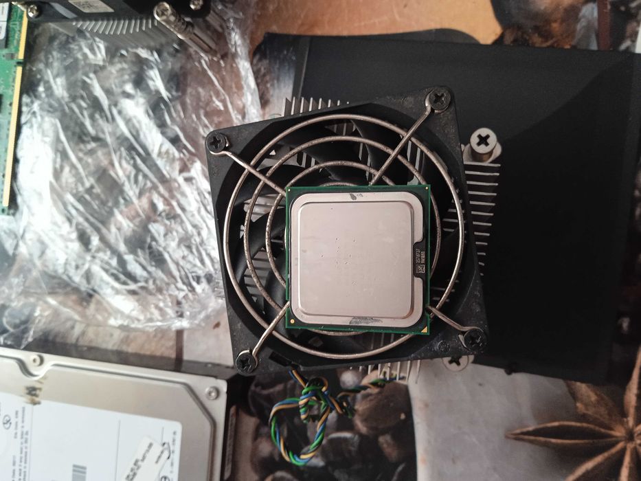 Компютър на части