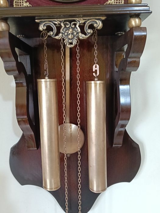 Ceas de perete cu pendul model olandez