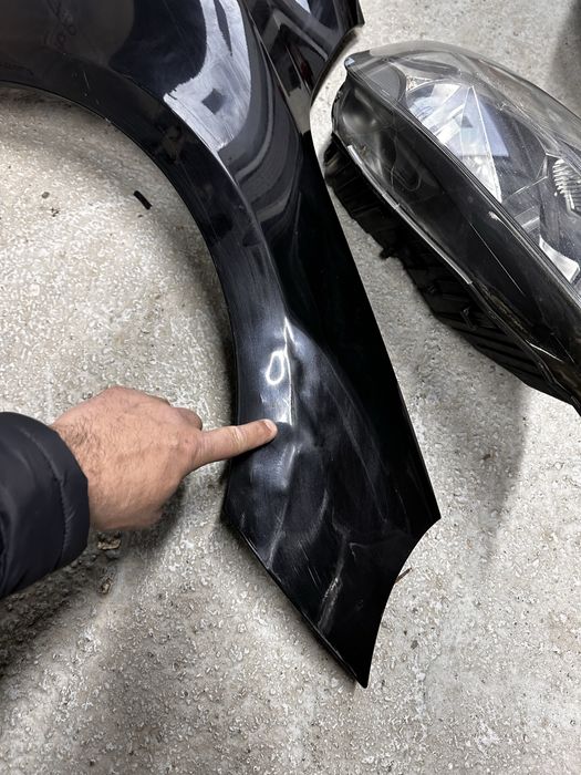 aripă dreapta față volvo v 40.cod:31283327.