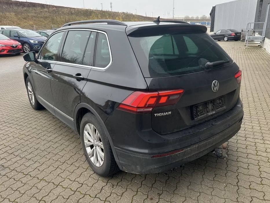 Dezmembrez VW Tiguan, 1.6TDI DGDB, cutie manuala