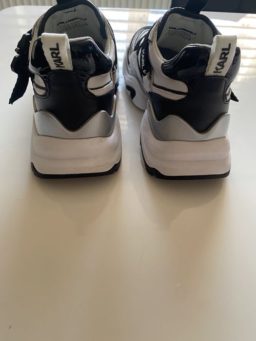 Дамски обувки