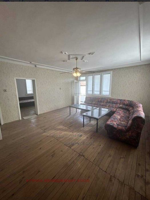 Къща, голям парцел, с. Синитово, Пазарджишко