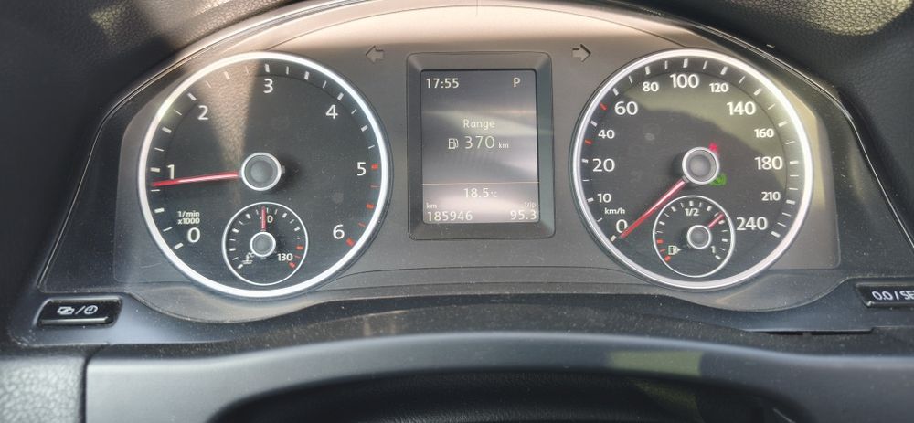 VW Tiguan 2.0 TDI R-Line | 177 CP | Trapă | Piele | CarPlay | Distribuție + Schimburi noi 2026