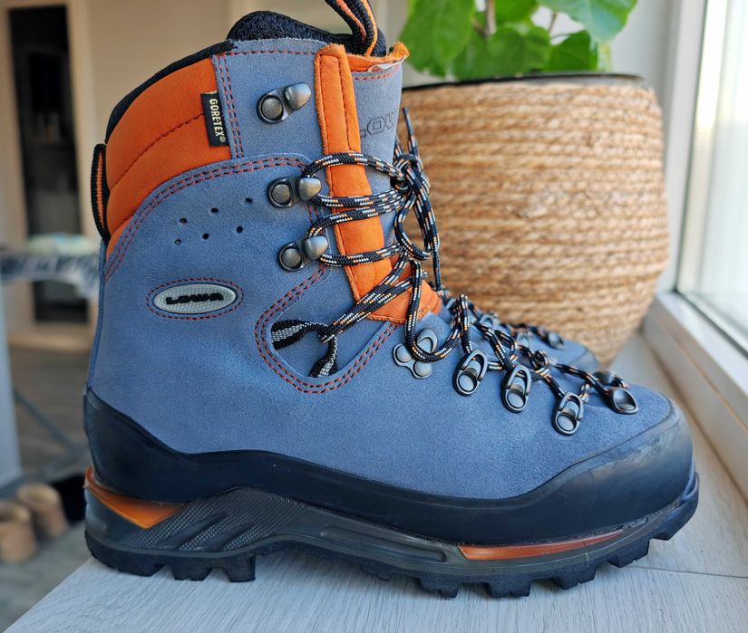 Ghete de munte Lowa Gtx 39