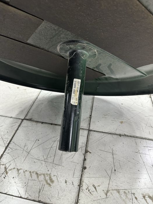 Продам крышку запаски на Mercedes G63 w463