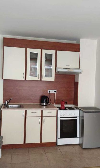 Дава се под наем Едностаен апартамент в Свети Влас - 30 кв.м за 1100 € - Снимка #2