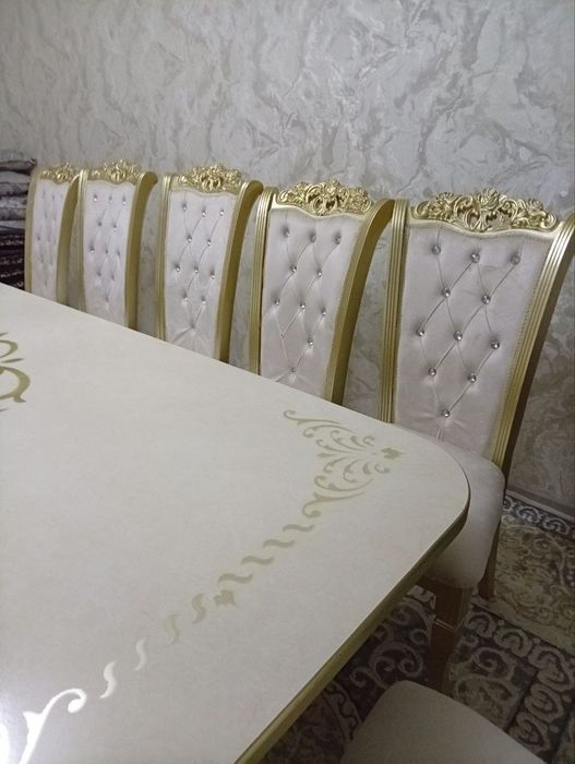 мебель: стол стул
