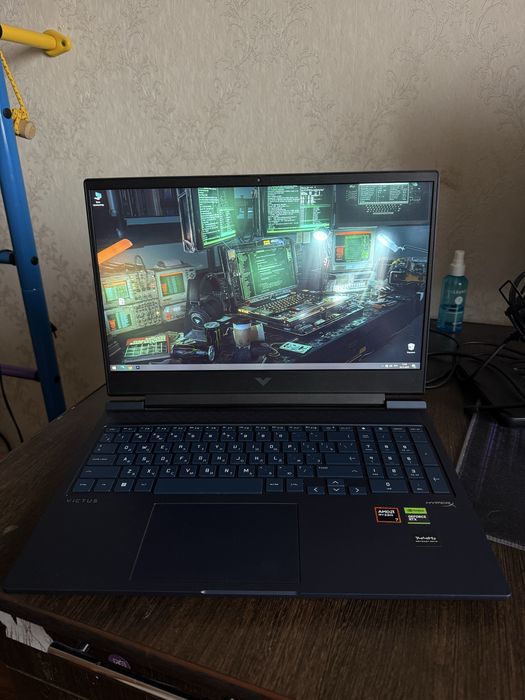 Продам ноутбук HP Victus RTX4060