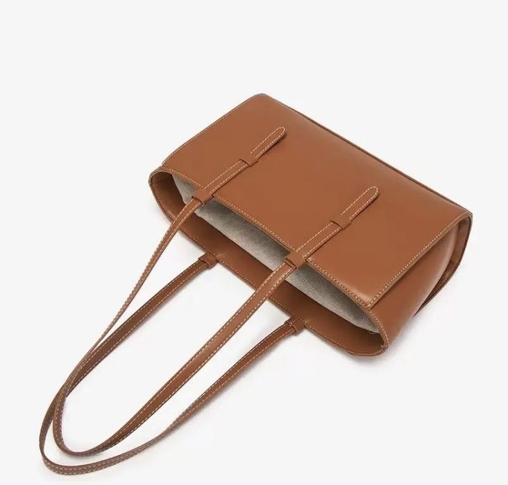 ZARA ayollar sumkalari