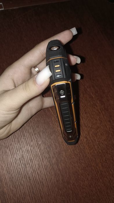 Бронированный телефон TeXet